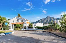 Apartamento en Marbella - Magnifico Apto en Puerto Banus * Piscina * Parking 