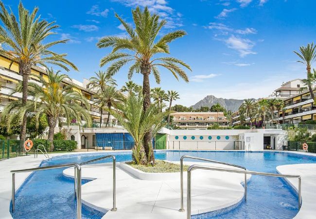 Apartamento en Marbella - Imperdible Apart. 2 Dorm. en Milla de Oro Piscina 