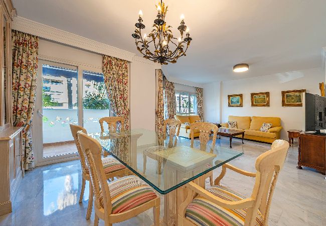 Apartamento en Marbella - Espacioso Piso en el centro de San Pedro Alcántara 