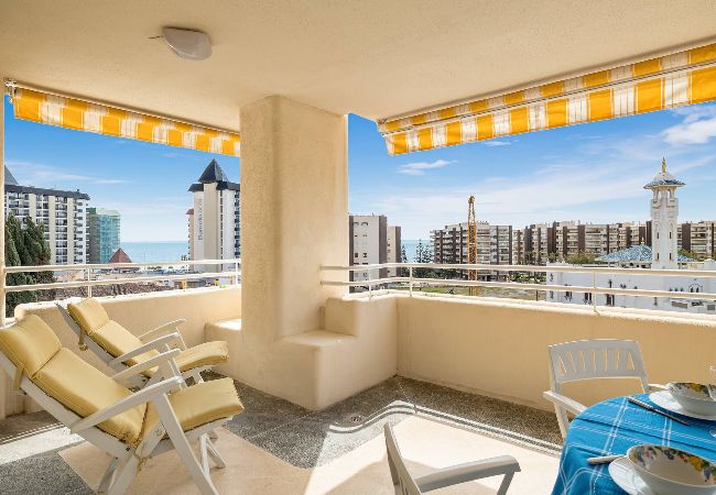 Apartamento en Fuengirola - *Alucinante Depto 3 Dorm, 2 Baños A Pasos Del Mar* 