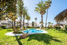 Apartamento en Marbella - Casa adosada con piscina y parking subterráneo 