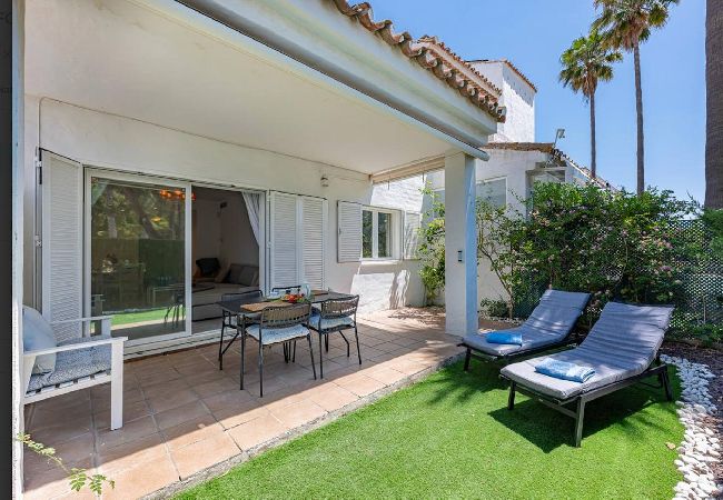 Chalet en Marbella - Casa adosada junto al Mar 