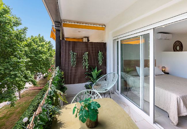 Estudio en Marbella - Estudio con Vistas al Mar. Piscina y Parking 