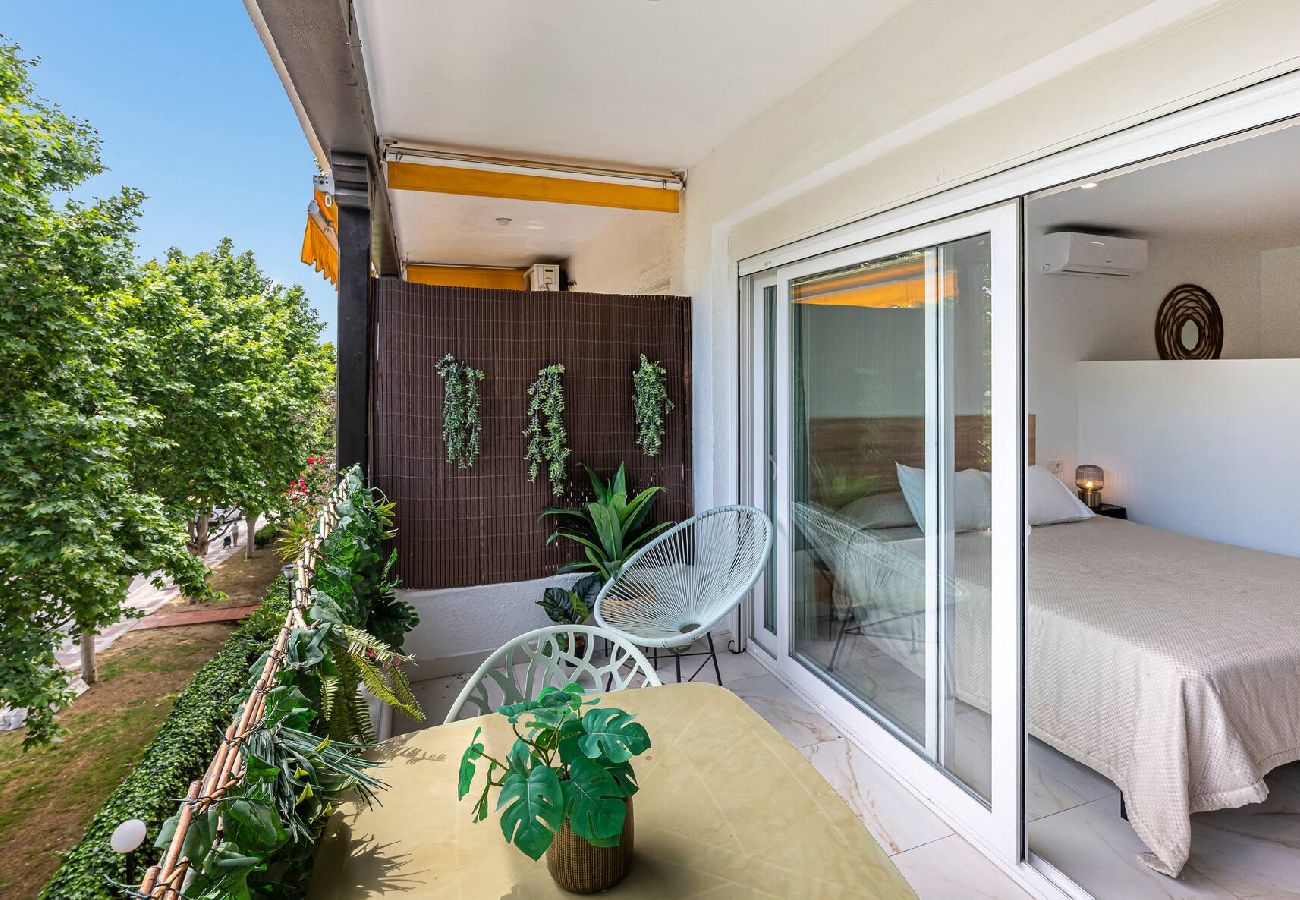 Estudio en Marbella - Estudio con Vistas al Mar. Piscina y Parking 