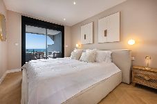 Apartamento en Estepona - Elegante Penthouse en Estepona con Vista al Mar 