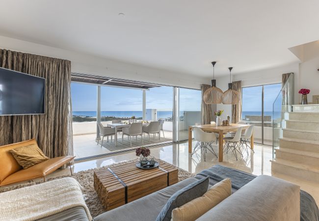 Apartamento en Mijas - Apto Panorámico con vistas, Piscina & Gym