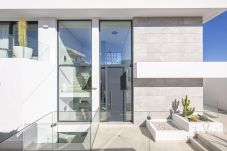 Villa en Estepona - Villa de lujo de 5 dormitorios con vistas al mar