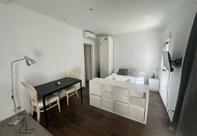 Estudio en Marbella - Acogedor Estudio c/ Ac y Barbacoa, cerca del Mar
