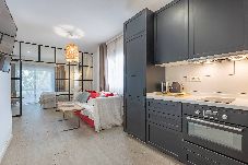 Apartment in Marbella - Modern APT ★ Golden Mile ★ 5 min walk to the Beach 