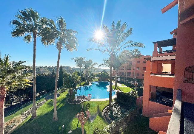 Apartment in Benahavís - *Bright Apart*Pool and Sauna in Benahavis 