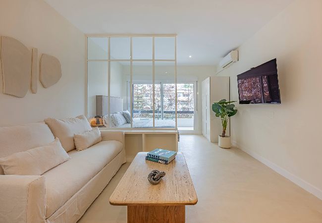 Studio in Marbella - Spacious & Comfy Studio in Golden Mile 