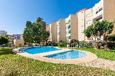 Apartment in Fuengirola - *Spacious apartment w/Pool. 3 min from the BEACH* 