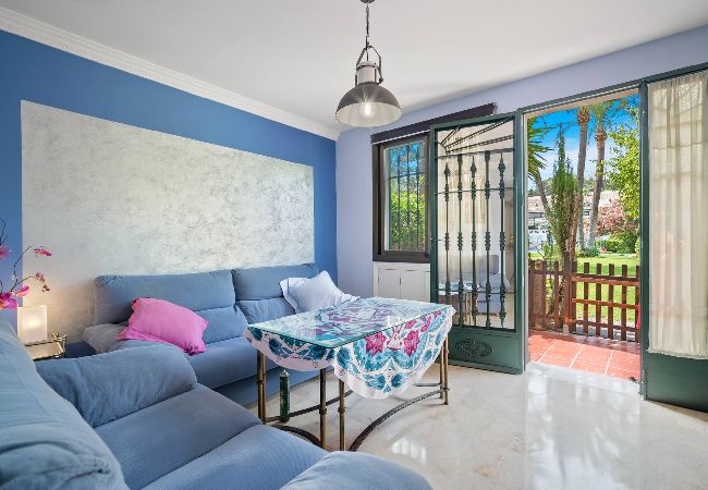 Apartment in Marbella - Unique 2 Br Apart in Golden Mile Pool  Parking 