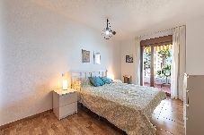 Apartment in Marbella - Oceanfront Retreat: Your Serene Oasis by the Sea! 