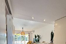 Studio in Marbella - Elegant Studio Apartment with Balcony and Pool 