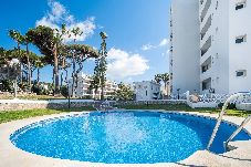 Studio in Calahonda - Studio Close to the Beach * Sea Views * Pool 