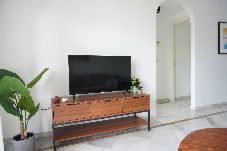 Apartment in Marbella - Puerto Banus - Modern Apartment, 2 Bedrooms 