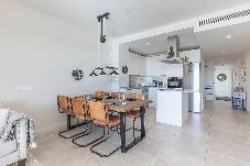 Apartment in Mijas Costa - Modern flat *2 Bdrs *Terrace *Pool*Cala de Mijas 