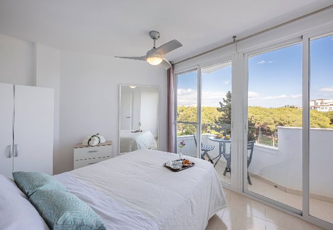 Apartment in Sitio de Calahonda - Marvellous 1BR beachfront flat parking and pool 