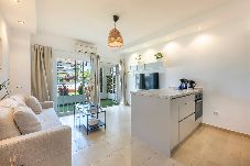 Apartment in Marbella - Cozy 1BR Apartment with 2 Pools & Tennis Court 