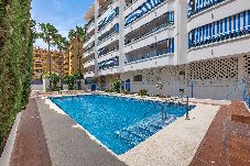 Apartment in San Pedro de Alcántara - Birght flat in San Pedro with Pool and Parking 