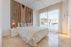 Apartment in San Pedro de Alcántara - Birght flat in San Pedro with Pool and Parking 