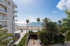 Apartment in Estepona - Cozy & Comfy Seaside Retreat in Estepona 