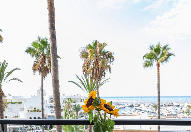 Apartment in Marbella - Fabulous 1BR Apart. with Views of Puerto Marbella 
