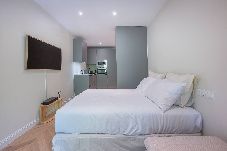 Studio in Marbella - Minimalist flat in the Heart of the Costa del Sol 