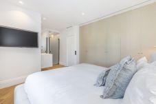 Apartment in Marbella - Aries Modern Retreat Scandi Design near Puerto Banus
