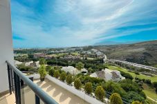 Apartment in Málaga - Apt with Panoramic views *Golf*Pools in Benahavis!