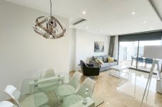 Apartment in Benahavís - Apt with Panoramic views *Golf*Pools in Benahavis!