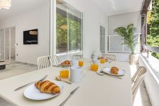 Apartment in Marbella - Luxury Apartment | Golden Mile | Beach 5 min